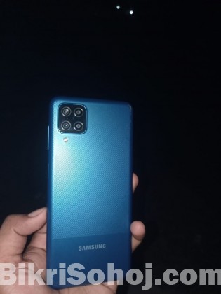 Samsung galaxy m12